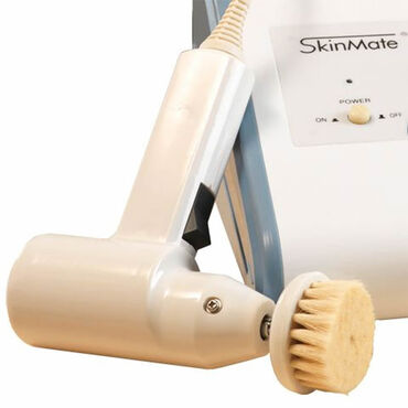 Skinmate Brushing